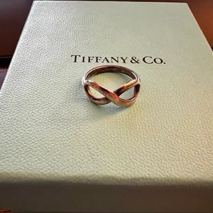 Tiffany & Co. Infinity Ring